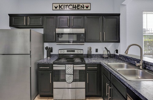 Regal Palms House | Premium Waterpark Resort Home nr Disney! Lazy River plus New Pool for 2026!