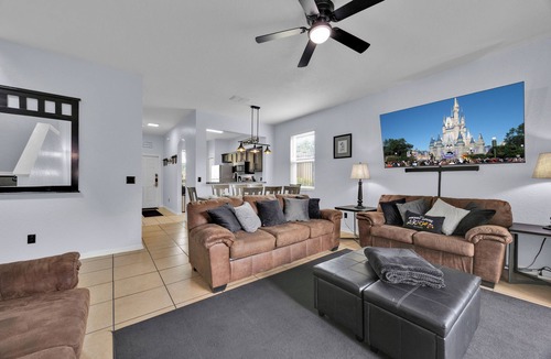 Regal Palms House | Premium Waterpark Resort Home nr Disney! Lazy River plus New Pool for 2026!