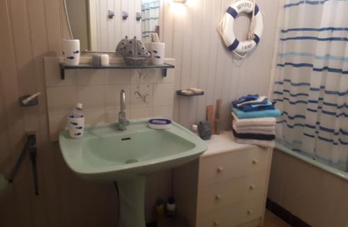 Orthoux-Serignac-Quilhan House | presbytere du 12 eme siecle