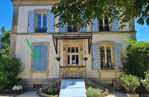 Marigny-sur-Yonne Bed & Breakfast | Presbytère