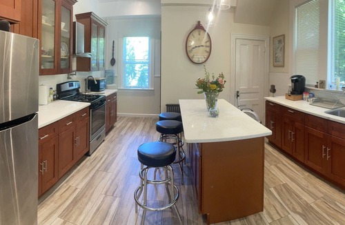 Oyster Bay House | Presidential Victorian Mansion