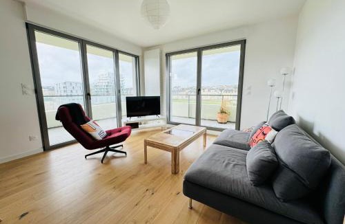 Port of Caen Apartment | Presqu'île, appartement neuf avec balcon, salle de gym et parking