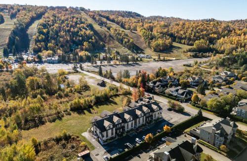 Saint-Sauveur Apartment | Prestige Ski-in Ski-out Sommet Saint-Sauveur 3BR