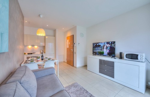 Lugano Apartment | Prestige du Lac 27, Lugano, Switzerland