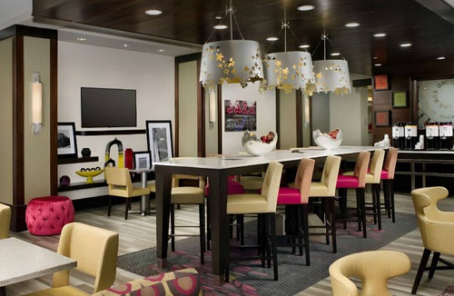 Hattiesburg House | Prestige Haven for Your Loved Ones! Free Breakfast