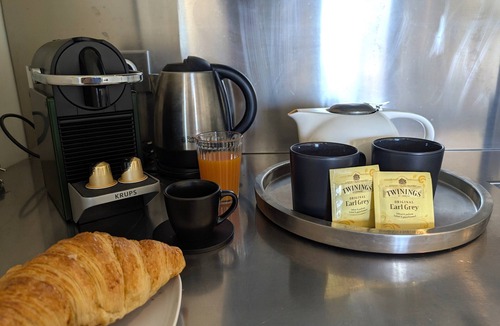 Palavas-les-Flots Apartment | Prestigious beachfront property - Immersive view terrace - WIFI - Parking