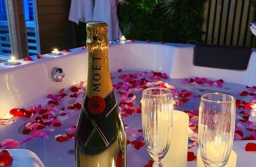 Feignies Cottage | Prestigious cottage with balneotherapy