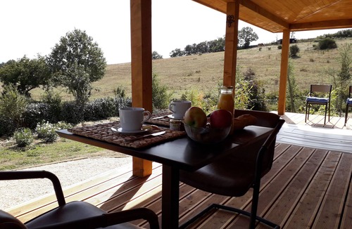 Villarzel-du-Razes Villa | Prestigious cabin on stilts with private spa in the heart of nature