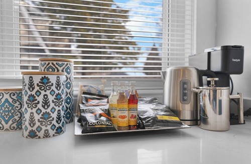 Milton Condo | Prestigious Milton Designer Home