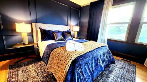 Milton Apartment | Prestigious Milton Designer Home