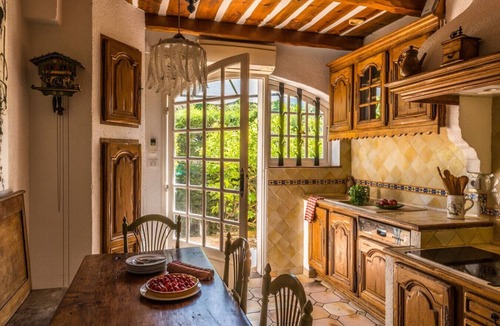 Antibes Villa | Prestigious Villa 8 bd*, jacuzzi, independent studio, pool