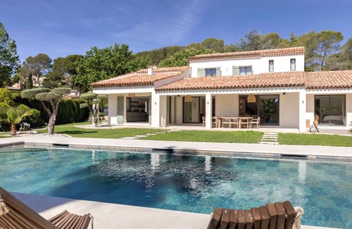 Mougins House | Prestigious villa, heated pool