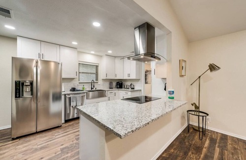 Far North Dallas House | Prestonwood Updated 4 BR Home Single Story Pool