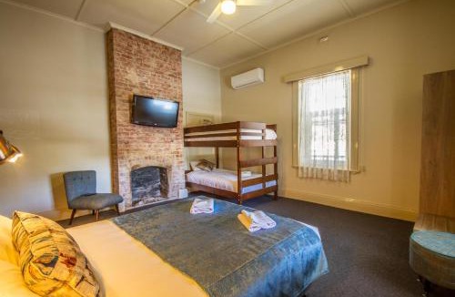 Mannum Hotel | Pretoria Hotel