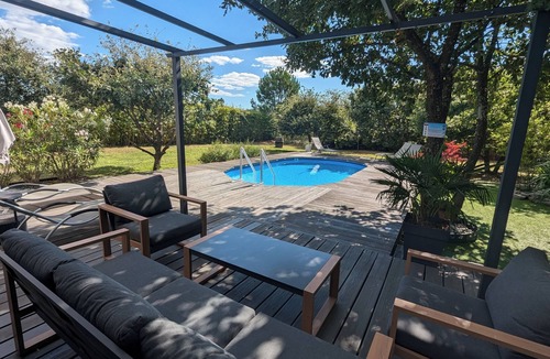 Joyeuse House | Pretty 4* villa with private pool, large terrace and pétanque court