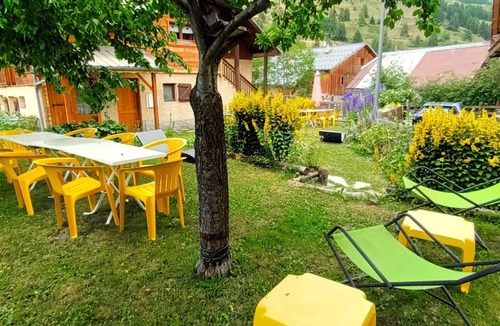 Vars Apartment | Pretty apartment which kept the charm of the houses of the region