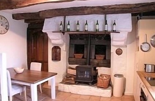 Trebrivan House | Pretty Brittany Cottage