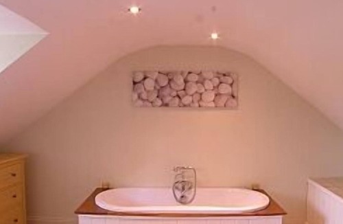 Trebrivan House | Pretty Brittany Cottage