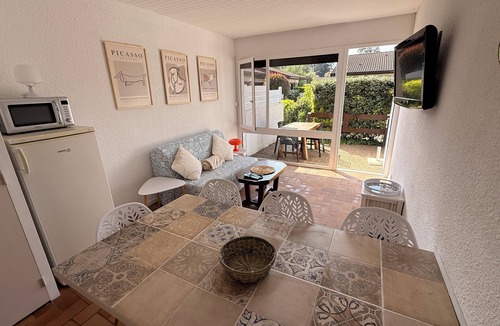 Lit-et-Mixe Cottage | Pretty cottage on the edge of the Landes forest