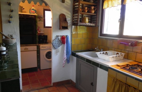 Lardiers Villa | Pretty country house