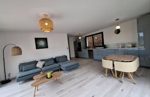 Cuers House | Pretty exotic house