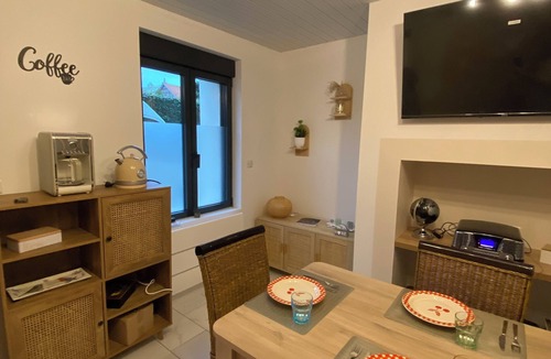 Le Treport House | Pretty fisherman's cottage with breathtaking view