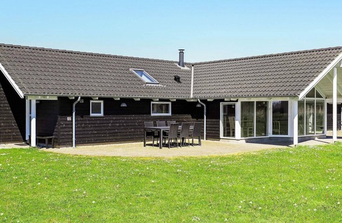 Nr. Lyngby House | Pretty Holiday Home in Lokken with Swimming Pool