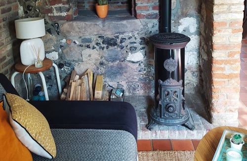 Attin House | Pretty house between sea and countryside