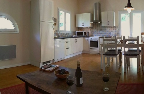 Roquetaillade House | Pretty house w/all comforts, NEW heated saltwater pool, 6ac beautiful grounds