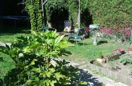 Rueil-Malmaison House | Pretty house with garden 2 steps from the forest in Rueil-Malmaison