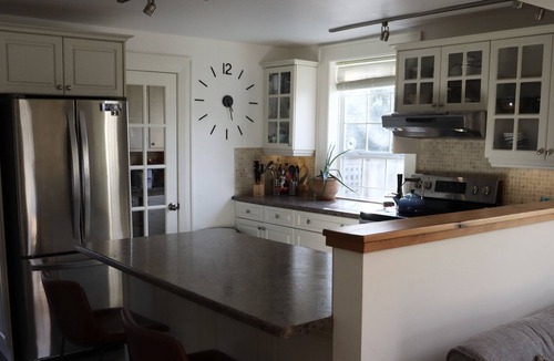 Prince Edward House | Pretty in Picton