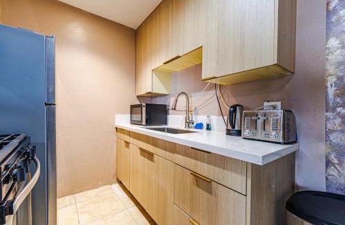 Del Rey Apartment | Pretty place 9