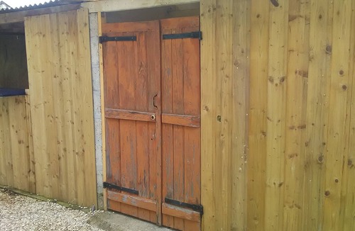 Accolay House | Pretty Potters' House