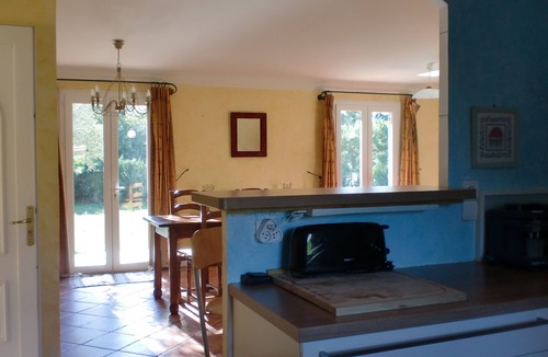 Saint-Victor-la-Coste House | Pretty Provencal house located in a charming village.
