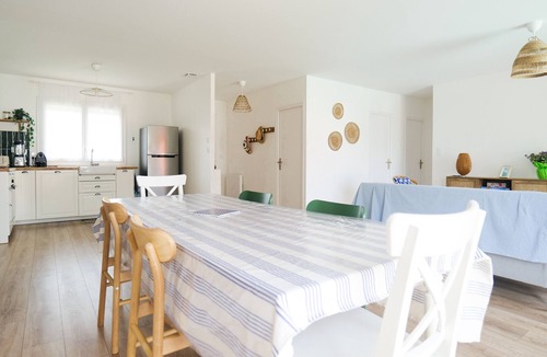 Chateau-d'Olonne Ski Chalet | Pretty renovated house with swimming pool - Les Sables 8 pers