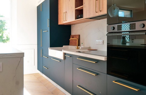 Les Sables d'Olonne House | Pretty renovated town house Les Sables sleeps 13