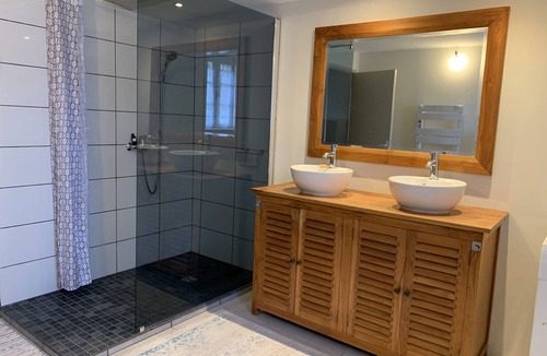 Belleserre Other | Pretty renovated farmhouse