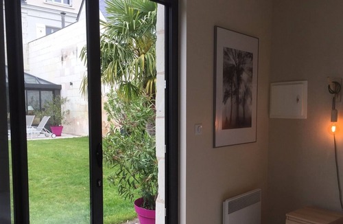 Saumur Bed & Breakfast | Pretty room in outbuilding, GARDEN, with bicycle shed