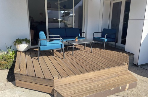 Hauteville-sur-Mer Villa | Pretty seaside house