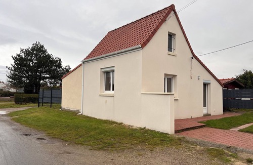 Oye-Plage House | Pretty seaside house, large beach, all comforts.