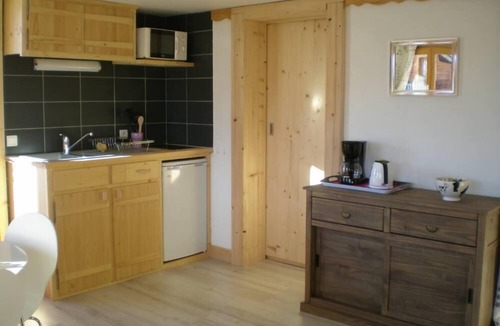 Sallanches Apartment | pretty studio in calm cottage