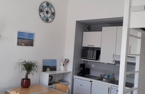 La Flotte Apartment | PRETTY STUDIO LA FLEET IN RE, HEATED POOL