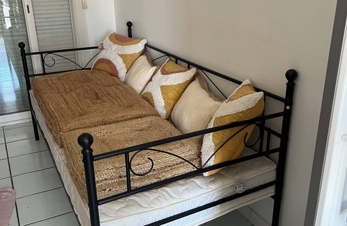 Perols Apartment | Pretty T2 with garden