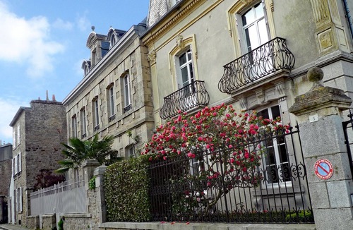 Dinan House | Pretty town house Dinan, Brittany