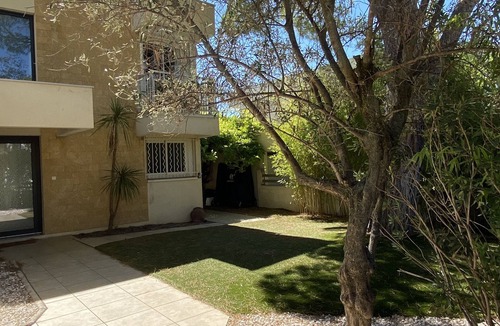 Alco Villa | Pretty town house with garden and pool in Montpellier