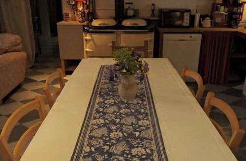 Mouzay Ski Chalet | Pretty wooden house near Loches, Touraine, near the Chateaux of the Loire Valley