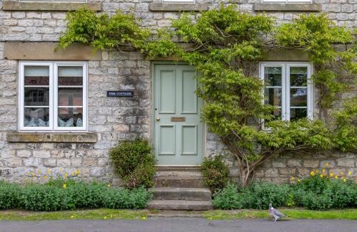 Harome House | Pretty Yorkshire Stone Cottage Harome