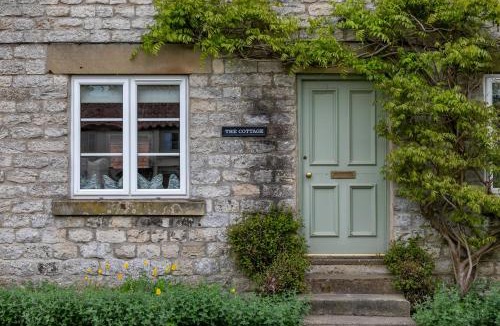 Harome House | Pretty Yorkshire Stone Cottage Harome