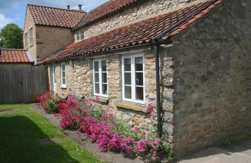 Harome House | Pretty Yorkshire Stone Cottage Harome
