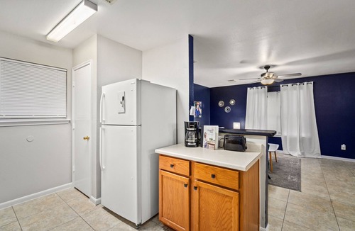 Cypress Apartment | Price Drop![20% OFF]Lovely 3BR & 2Bth Apt-14C